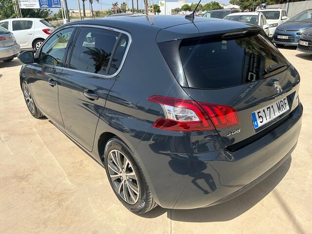 PEUGEOT 308 ALLURE 1.2 E-THP AUTO SPANISH LHD IN SPAIN 40000 MILES SUPERB 2017